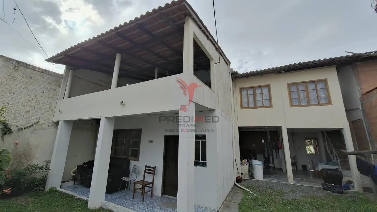 Sobrado com 6 quartos para venda na praia da Arma&ccedil;&atilde;o em Penha-SC  Penha - 