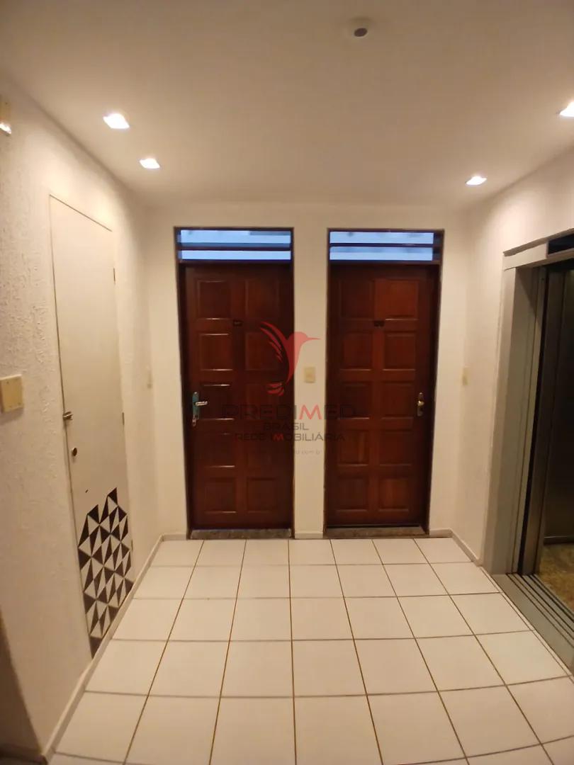 Apartamento com 3 dormit&oacute;rios + depend&ecirc;ncia, medindo 117 metros no bairro de Tambauzinho! Rua Major Salustino Ribeiro João Pessoa - 