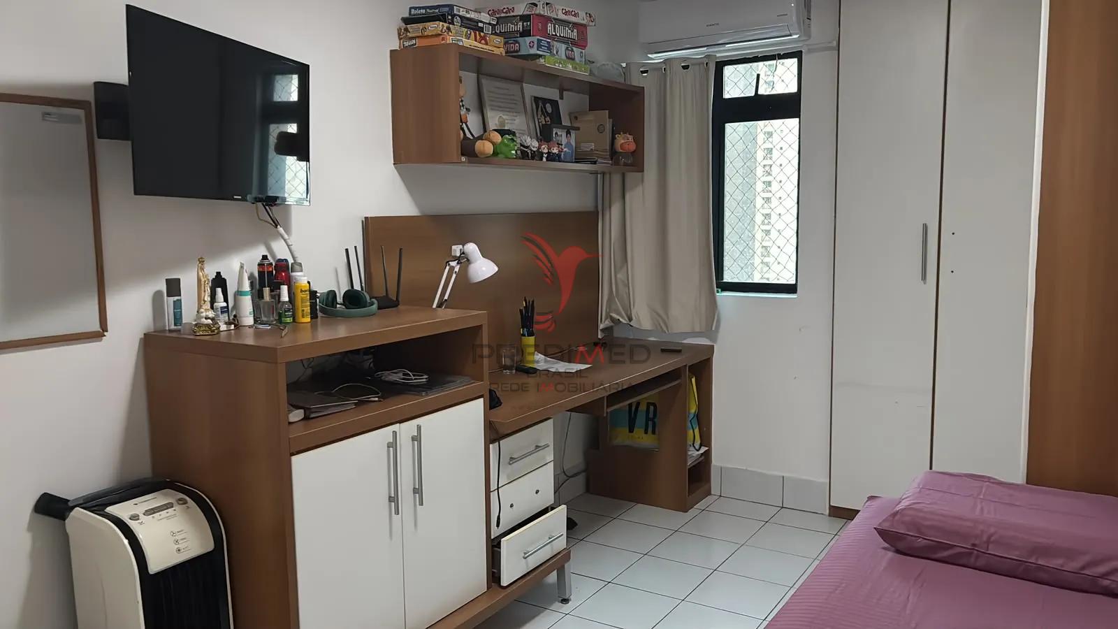 Vende-se apartamento amplo em Manaira, em excelente localiza&ccedil;&atilde;o  João Pessoa - 