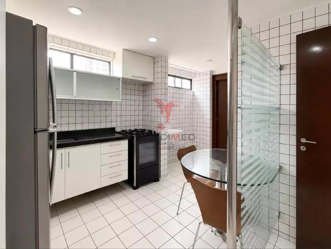 Apartamento em andar alto Tamba&uacute; PORTEIRA FECHADA Rua Severino Massa Spinelli João Pessoa - 