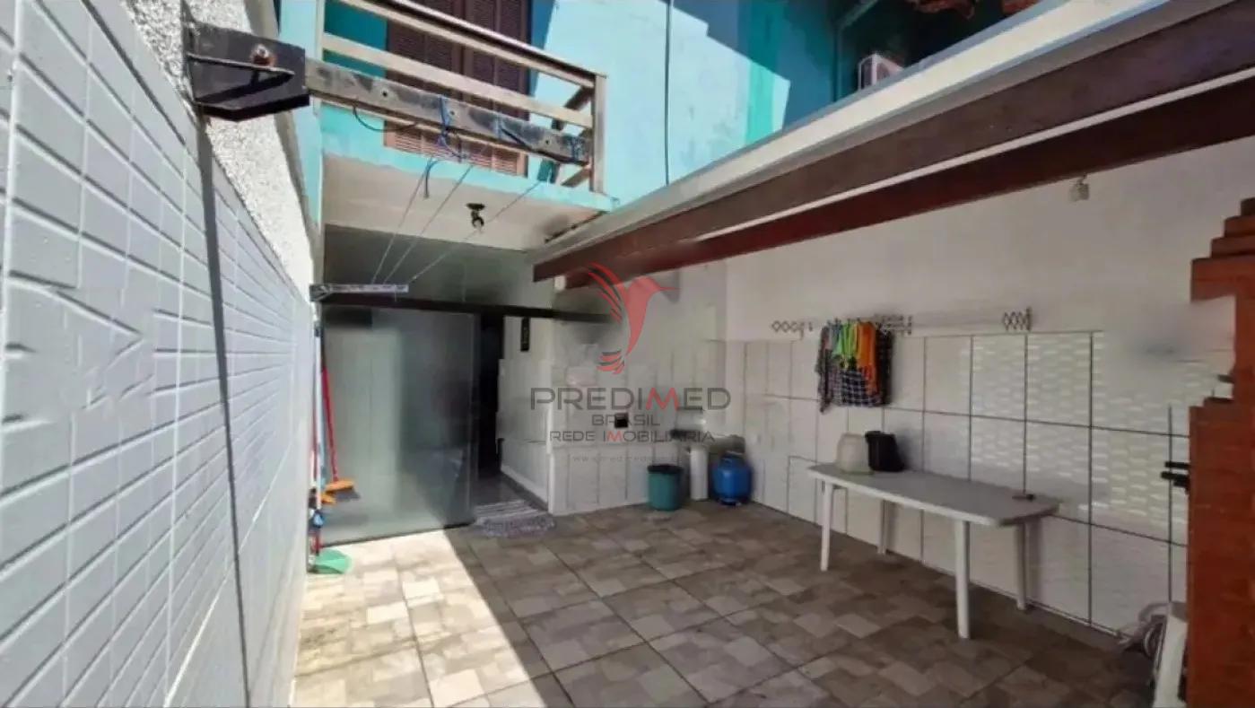 SOBRADO MOBILIADO EM CONDOM&Iacute;NIO FECHADO &ndash; PR&Oacute;XIMO &Agrave; PRAIA  Caraguatatuba - 