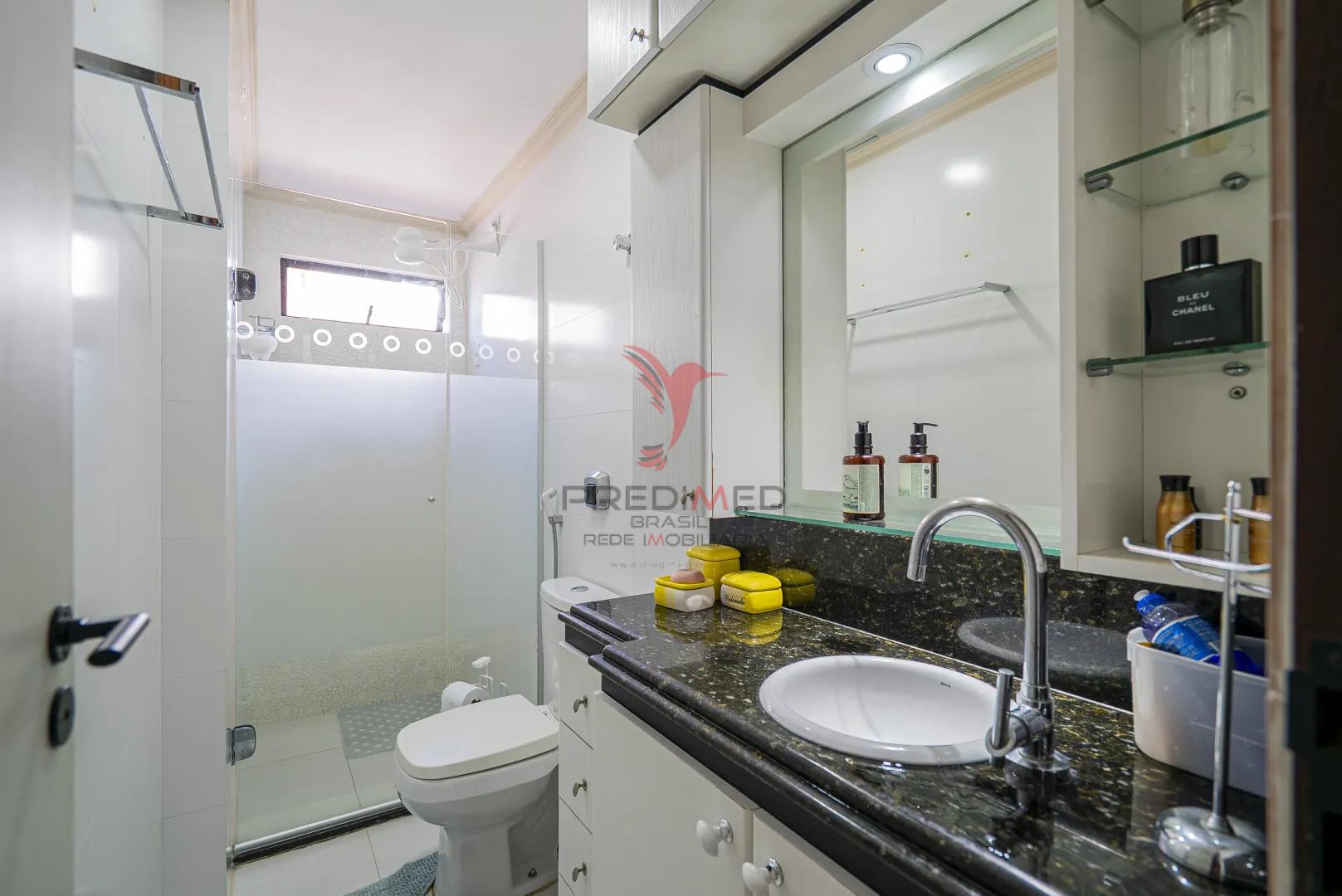 Apartamento Bairro Nobre Tamba&uacute; PORTEIRA FECHADA Avenida Severino Massa Spinelli João Pessoa - 