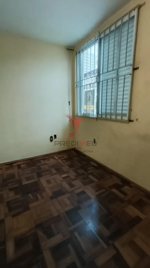 APARTAMENTO T&Eacute;RREO, TR&Ecirc;S DORMIT&Oacute;RIOS, NA COHABPEL  Pelotas - 