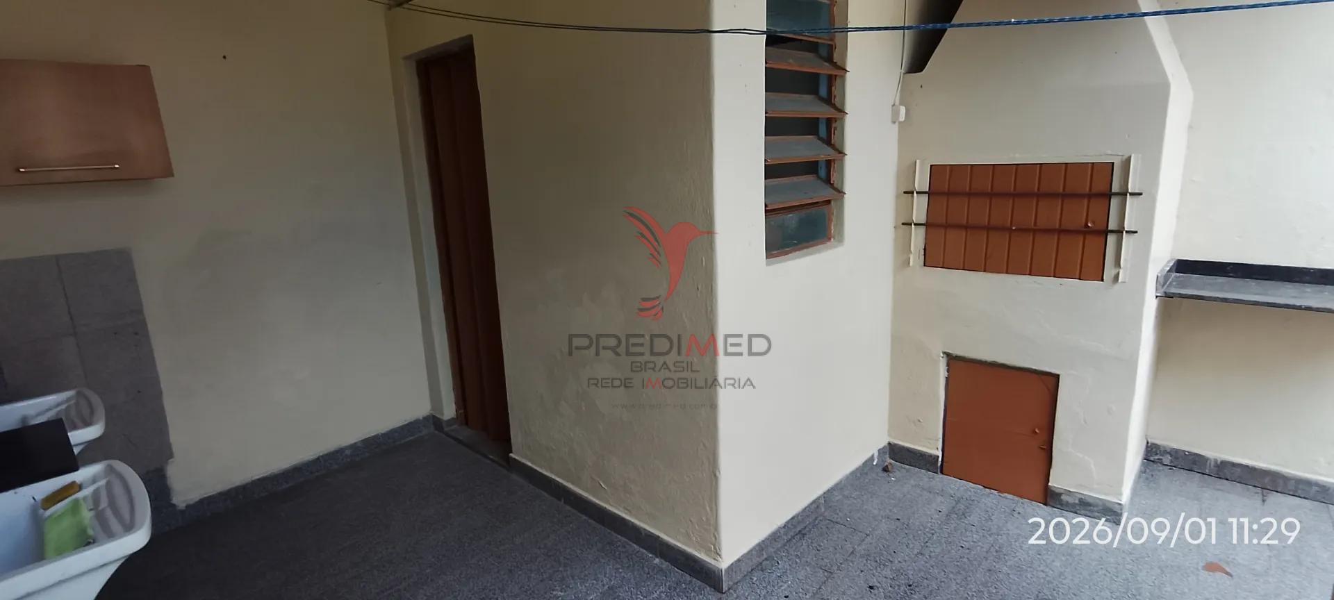 PRONTO PARA MORAR NO CENTRO: SOBRADO DE 3 DORMS, SUITE E 2 VAGAS  Pelotas - 