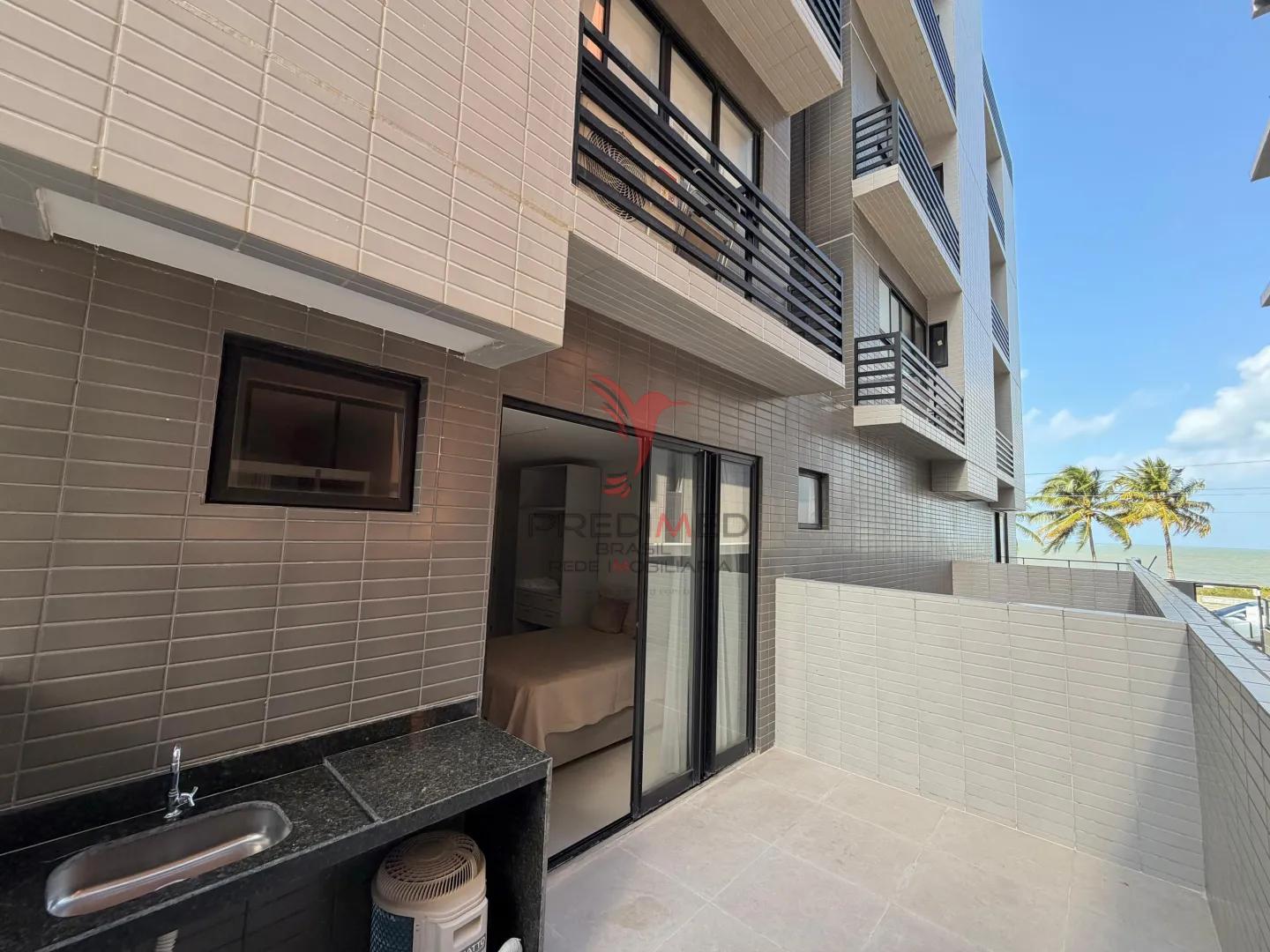 Flat a beira mar da praia de Intermares  Cabedelo - 