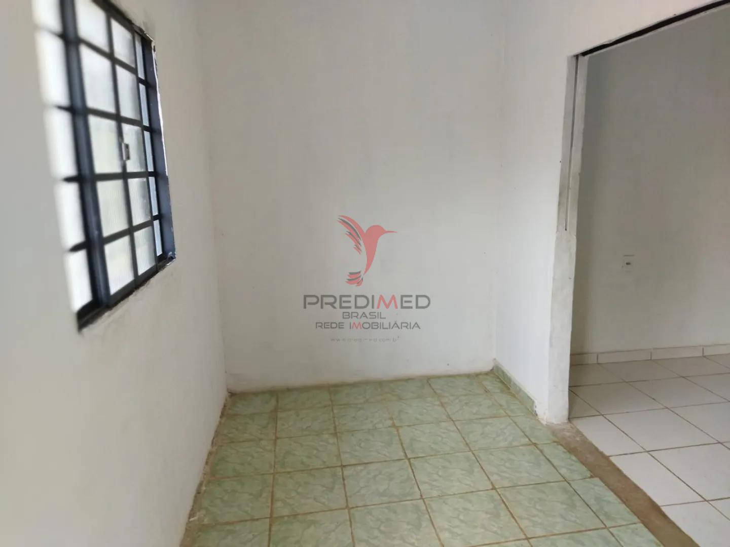 S&atilde;o 1.000 m2 de terreno com casa pequena Rua Hélio Manzanete Cerro Guaratinguetá - 