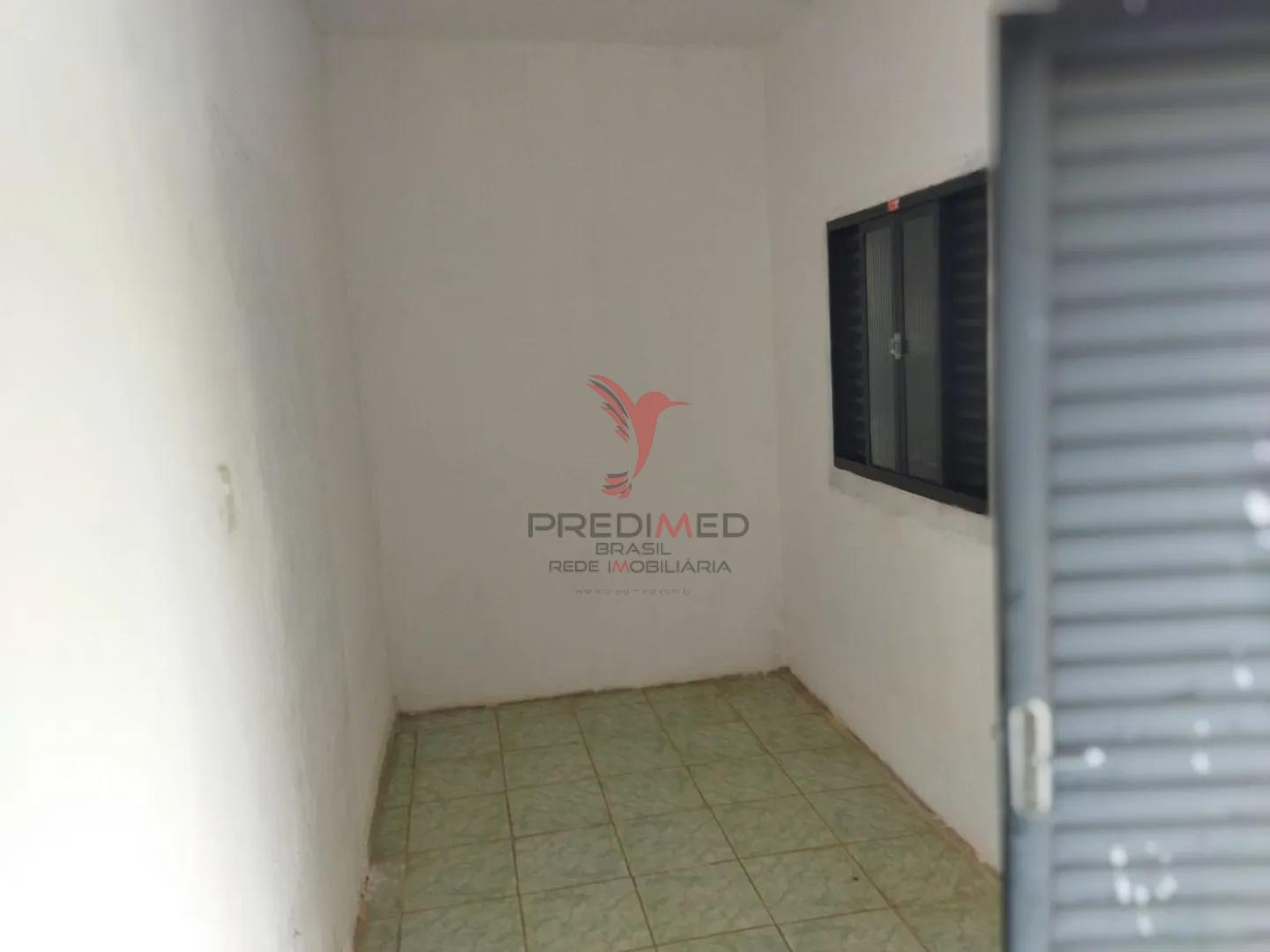 S&atilde;o 1.000 m2 de terreno com casa pequena Rua Hélio Manzanete Cerro Guaratinguetá - 