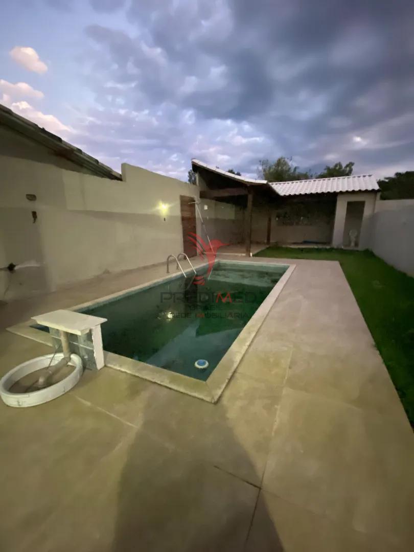 Casa com Piscina e Acabamento de Alto Padr&atilde;o &ndash; R$ 270 Mil Estrada da Capivara Iguaba Grande - 