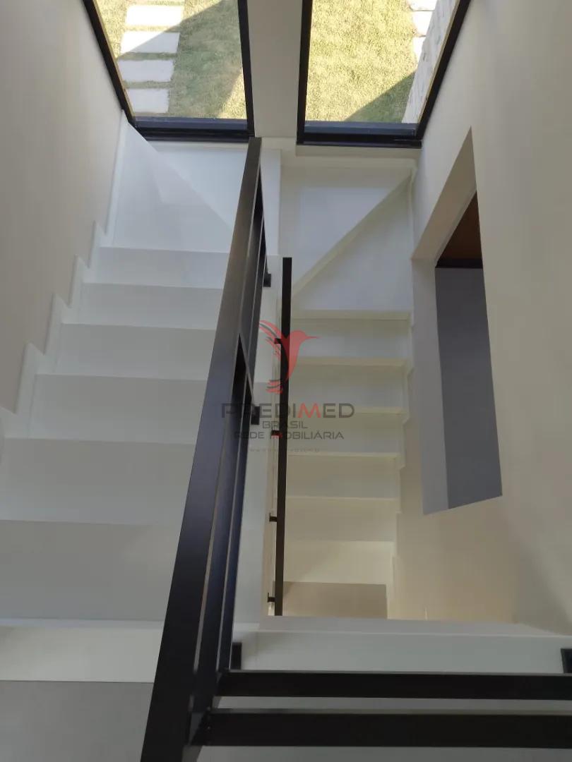 Aluga/se Casa duplex alto padr&atilde;o Condom&iacute;nio le Ville Avenida Jorge Amado Camaçari - 