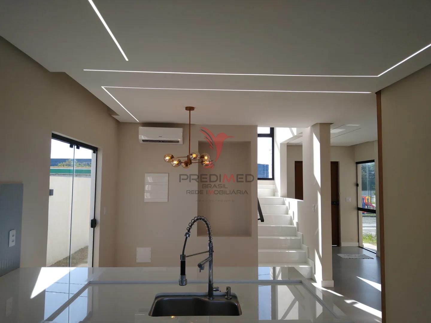 Aluga/se Casa duplex alto padr&atilde;o Condom&iacute;nio le Ville Avenida Jorge Amado Camaçari - 