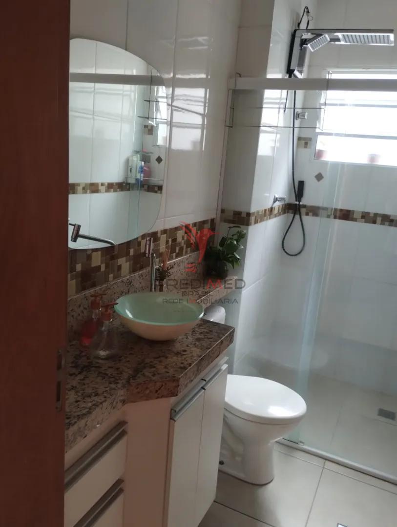 Apartamento no Coopemi em Guaratinguet&aacute;  Guaratinguetá - 