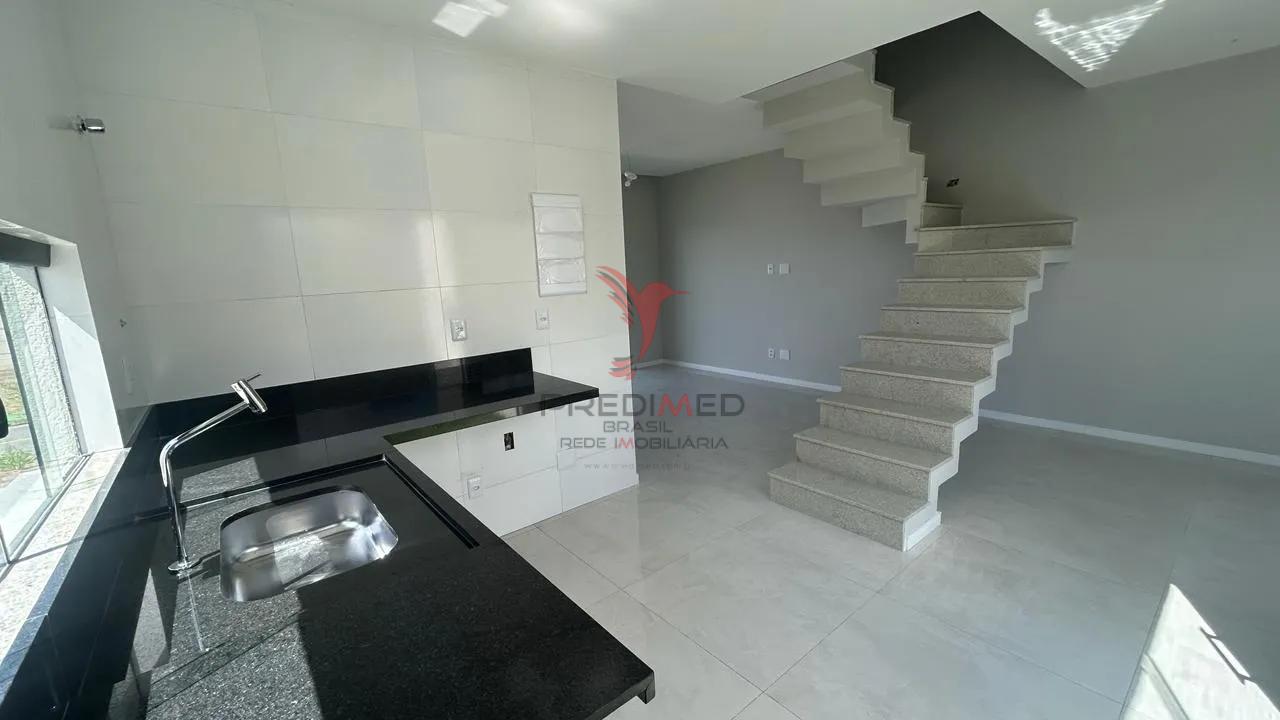 CASA DUPLEX TERRA DOURADA CAMACARI-BA Rua Marlin Branco Camaçari - 