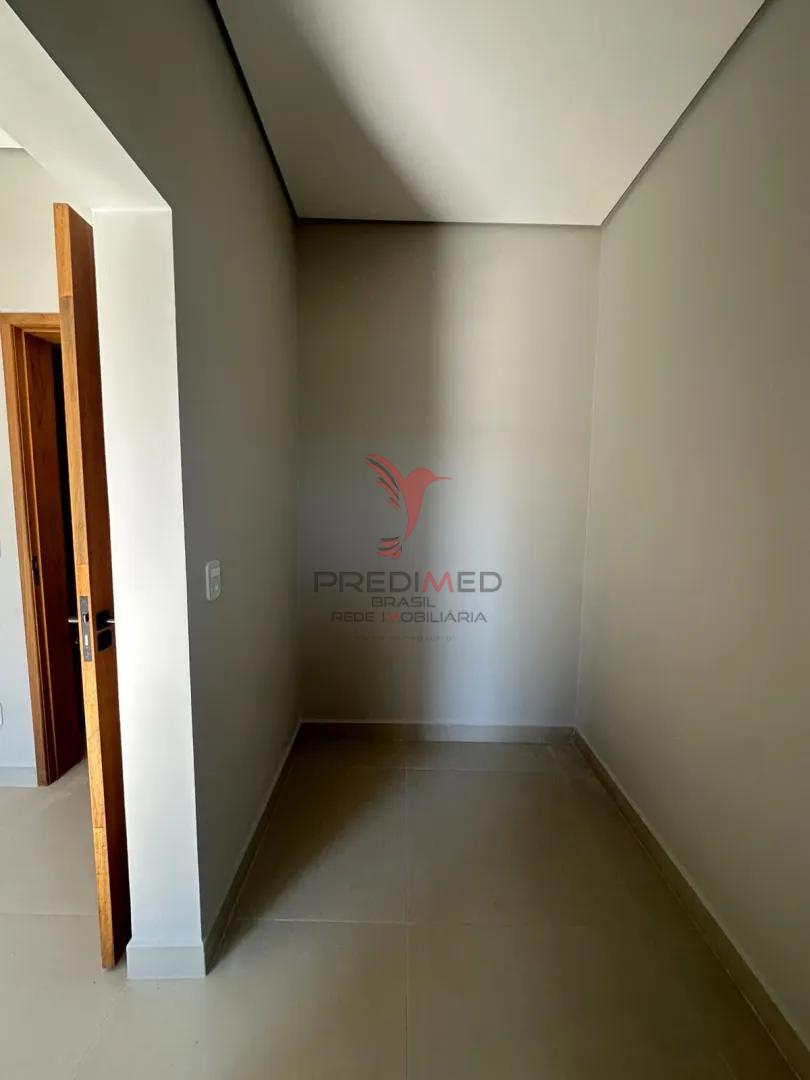 Casa no Condom&iacute;nio Vila Nova em Guaratinguet&aacute; Avenida São Dimas Guaratinguetá - 
