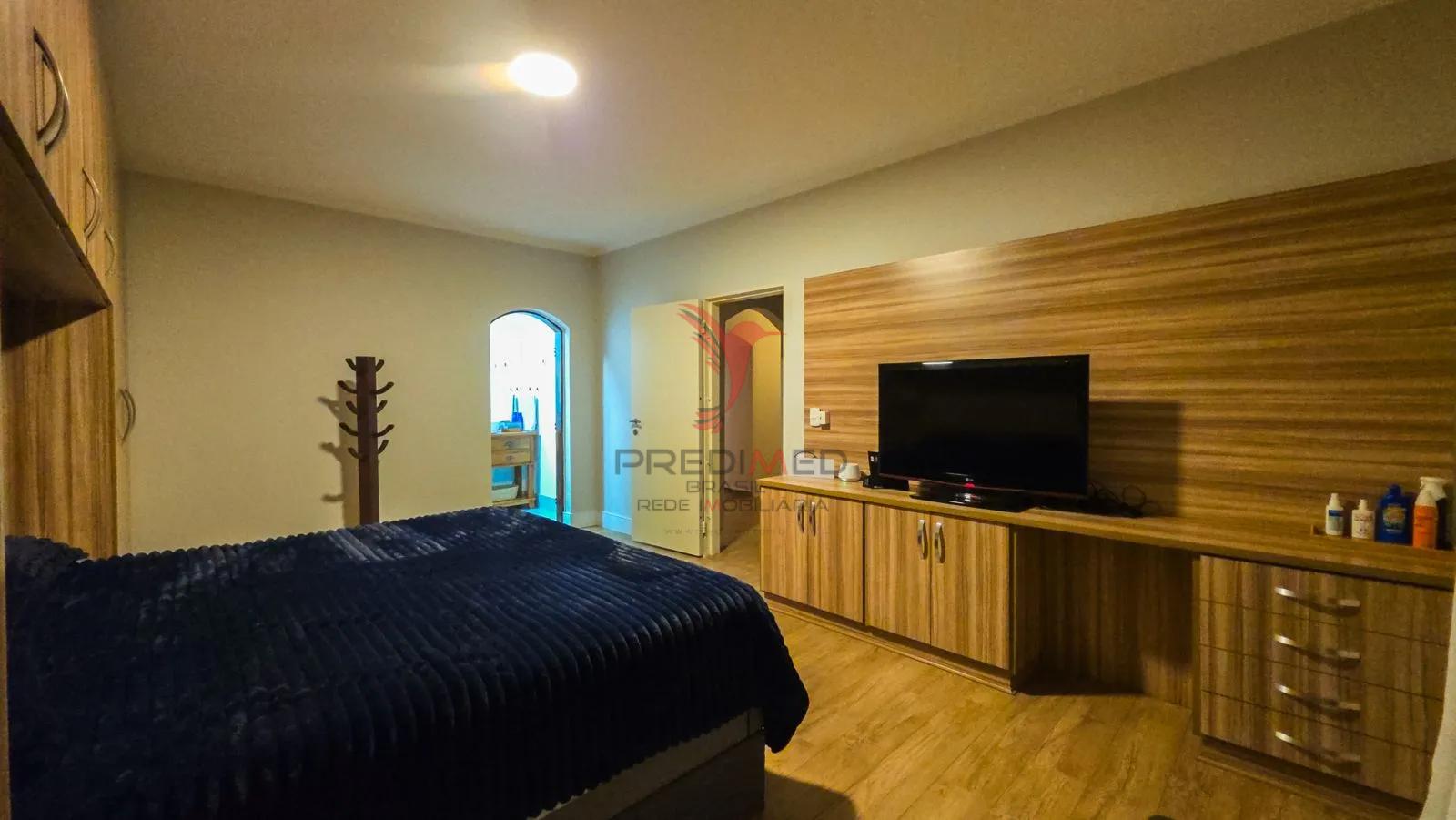 Ch&aacute;cara de Alto Padr&atilde;o a venda em Salto/SP,  com 5.000 m&sup2;  e 912 m&sup2; constru&iacute;dos  Salto - 