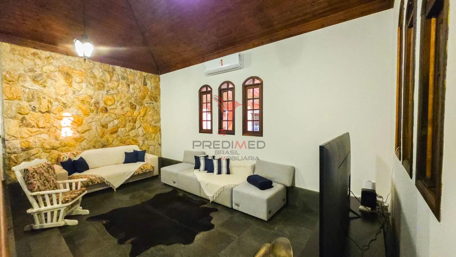 Ch&aacute;cara de Alto Padr&atilde;o a venda em Salto/SP,  com 5.000 m&sup2;  e 912 m&sup2; constru&iacute;dos  Salto - 