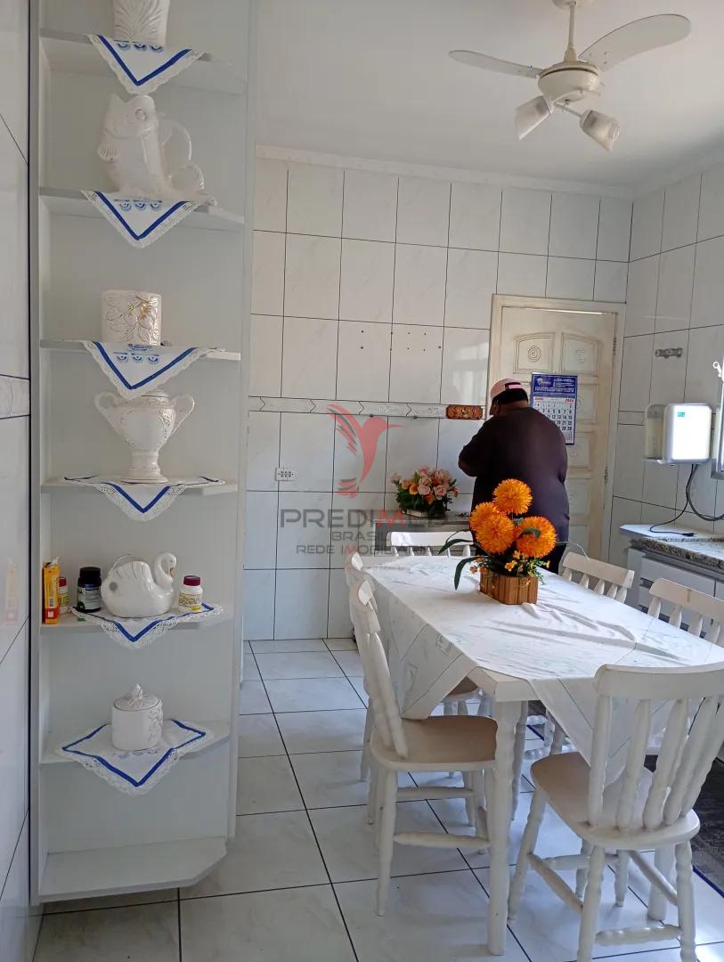 CASA D&Uacute;PLEX 4 QUARTOS,EXCELENTE LOCALIZA&Ccedil;&Atilde;O NO JARDIM CASQUEIRO!!!  Cubatão - 