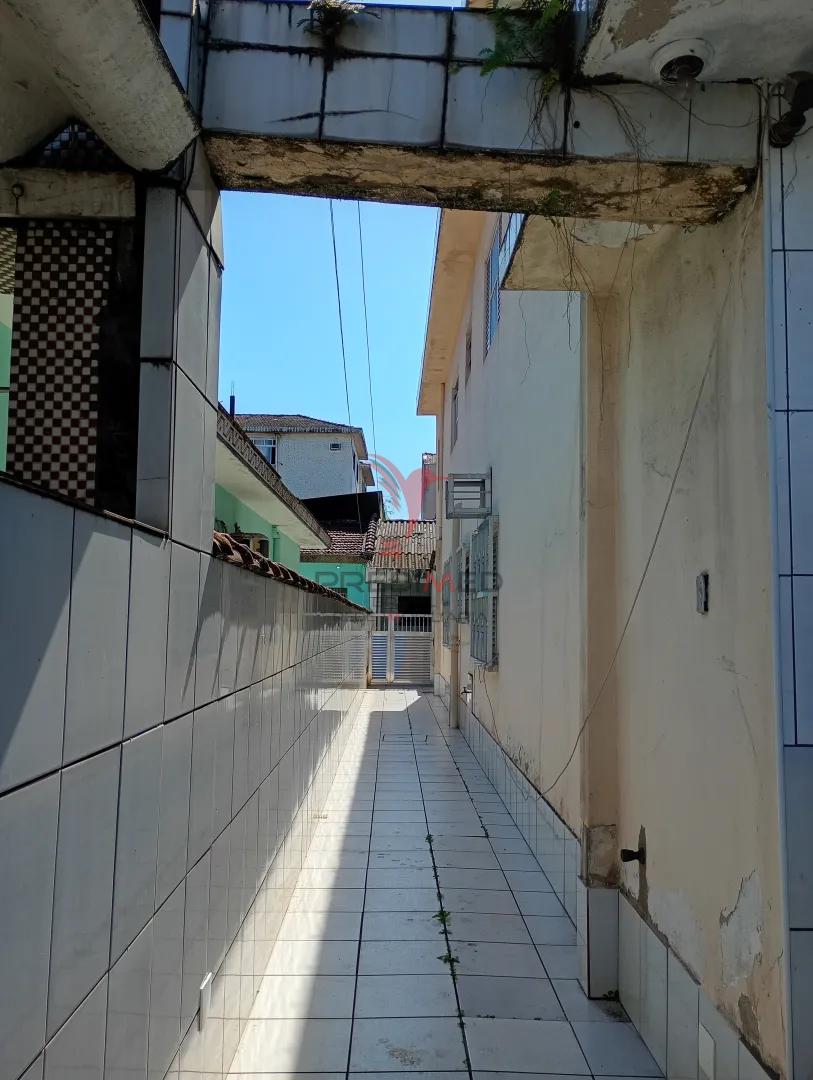 CASA D&Uacute;PLEX 4 QUARTOS,EXCELENTE LOCALIZA&Ccedil;&Atilde;O NO JARDIM CASQUEIRO!!!  Cubatão - 