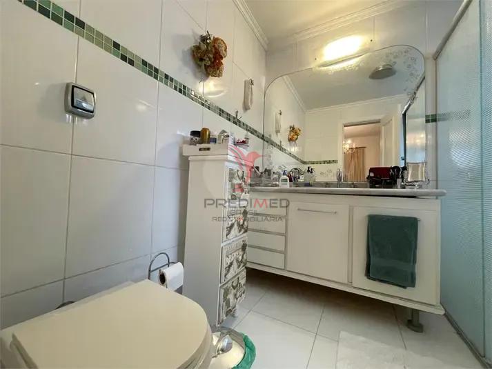 ALTO PADR&Atilde;O NO CAMPO BELO | 194 M&sup2; | 4 DORMIT&Oacute;RIOS | 3 VAGAS  São Paulo - 