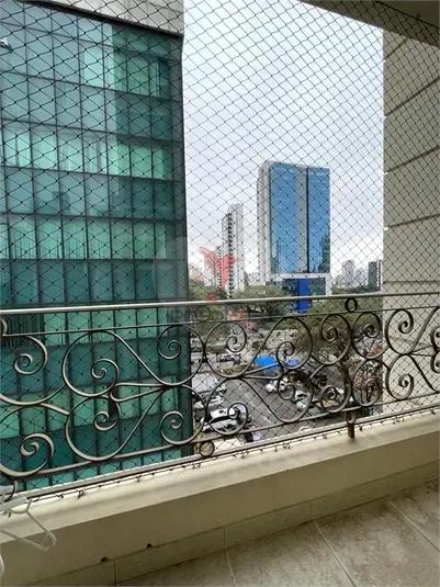 ALTO PADR&Atilde;O NO CAMPO BELO | 194 M&sup2; | 4 DORMIT&Oacute;RIOS | 3 VAGAS  São Paulo - 