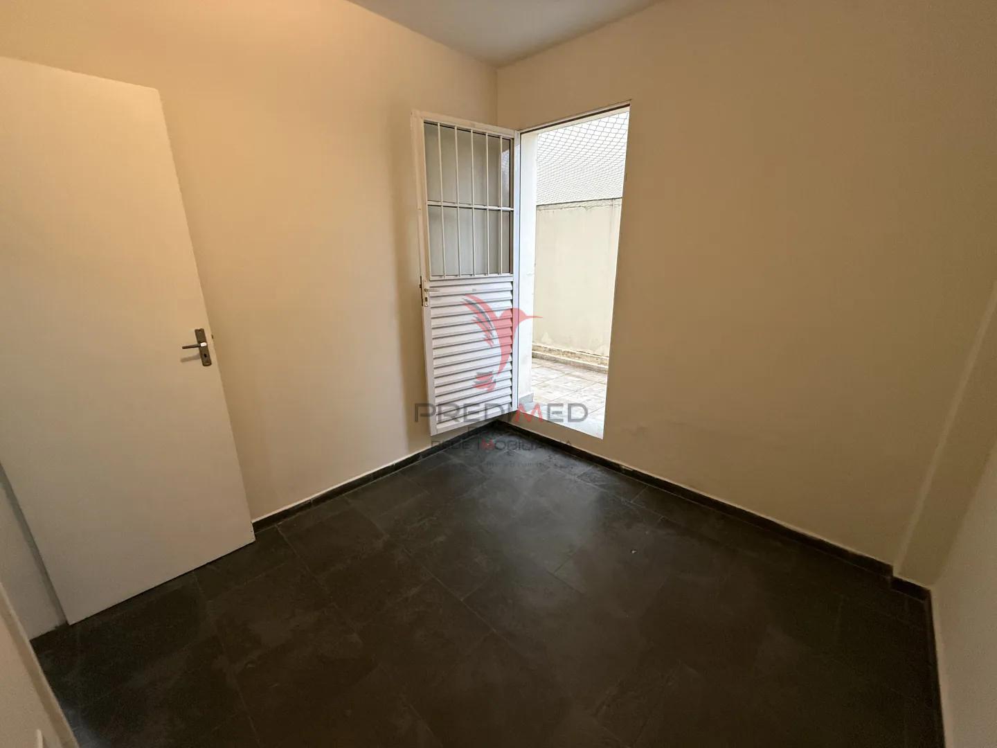 Aluguel no cora&ccedil;&atilde;o do Campo Belo com 3 quartos Rua Viera de Moraes São Paulo - 