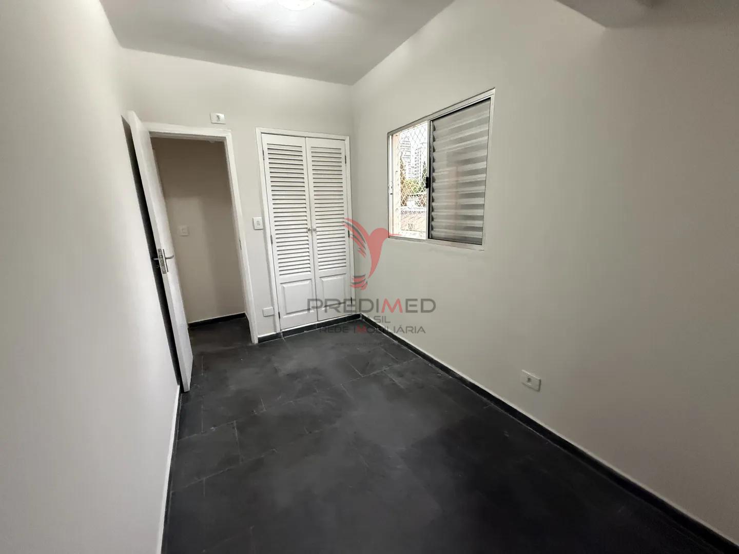 Aluguel no cora&ccedil;&atilde;o do Campo Belo com 3 quartos Rua Viera de Moraes São Paulo - 
