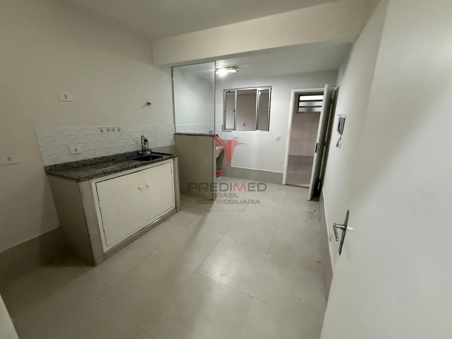 Aluguel no cora&ccedil;&atilde;o do Campo Belo com 3 quartos Rua Viera de Moraes São Paulo - 