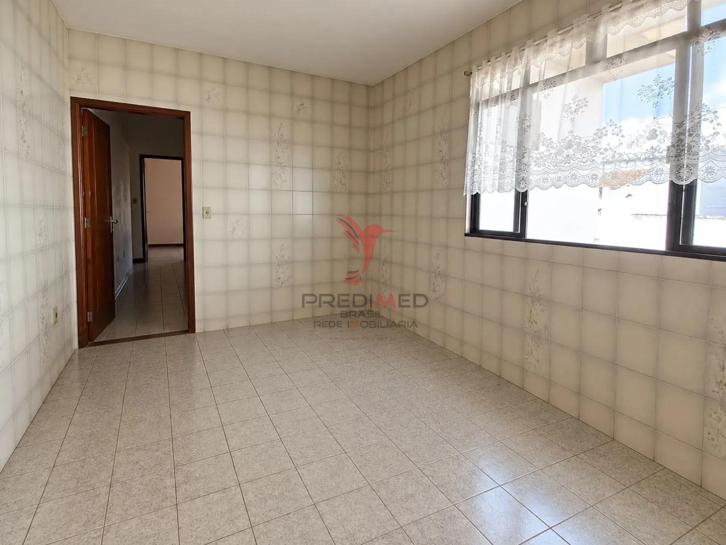 &Oacute;tima casa no bairro S&atilde;o Benedito em Guaratinguet&aacute;/SP  Guaratinguetá - 