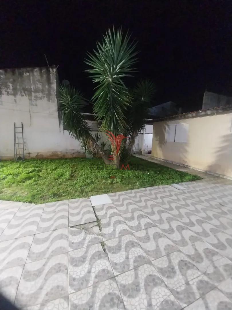 Casa no Beira Rio em Guaratinguet&aacute;/SP  Guaratinguetá - 