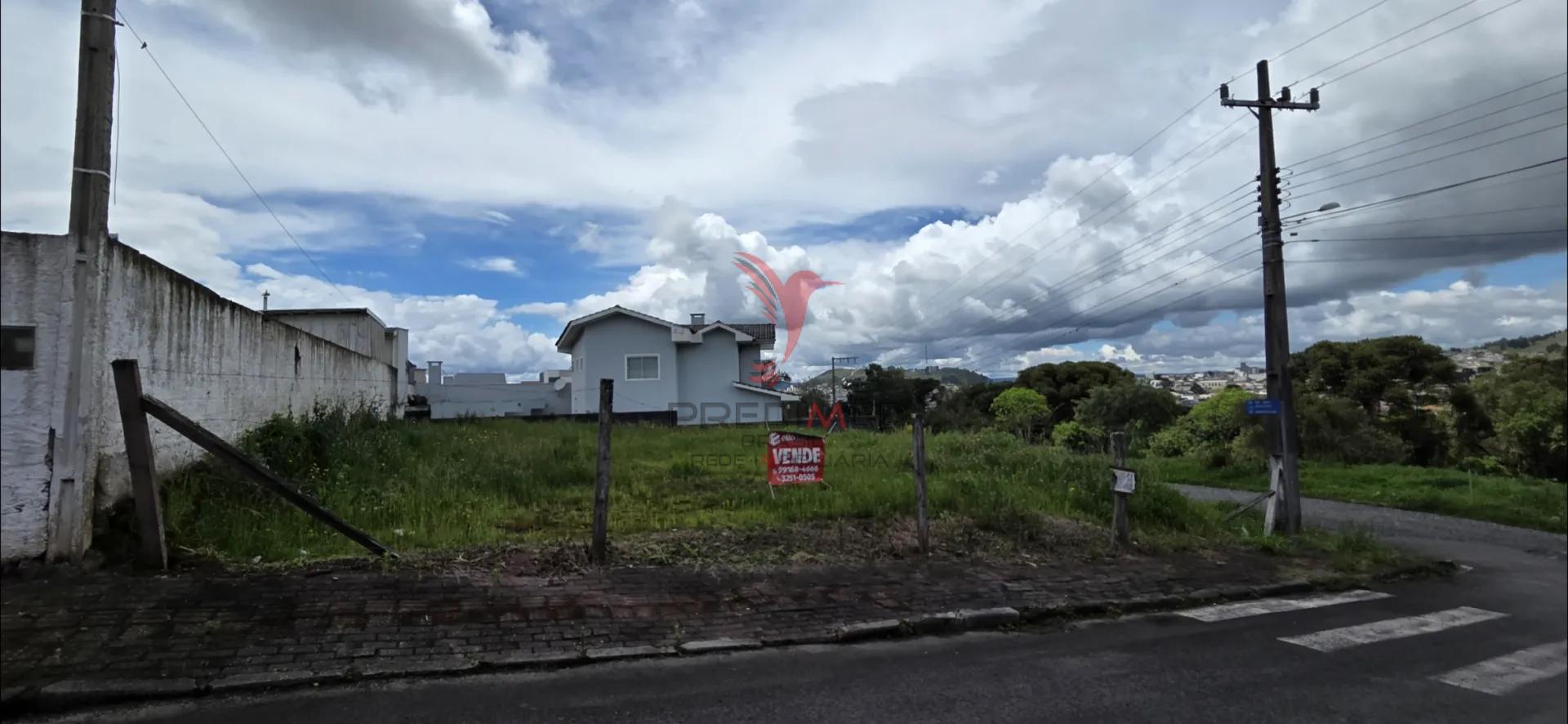 Terreno de esquina, 365 m&sup2; Rua Romeu Ramos Lucena Lages - 