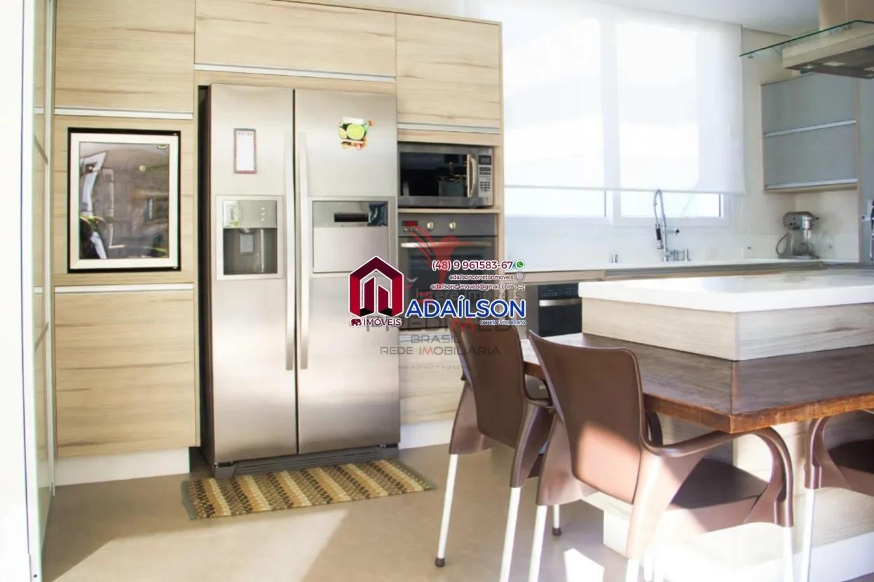 Casa &aacute; Venda em Jurer&ecirc; Internacional SC Brasil  Florianópolis - 