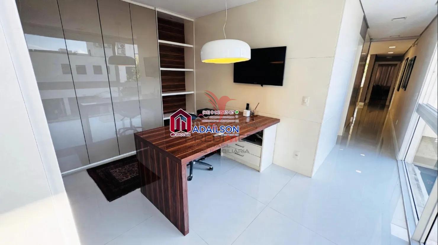 Casa com 5 quartos,sendo 3 su&iacute;tes,em Jurer&ecirc; Internacional Florian&oacute;polis SC  Florianópolis - 