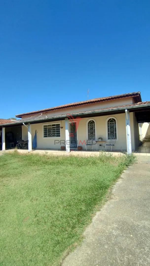 &Oacute;tima casa no Pedregulho em Guaratinguet&aacute;/SP Rua Caramurus Guaratinguetá - 