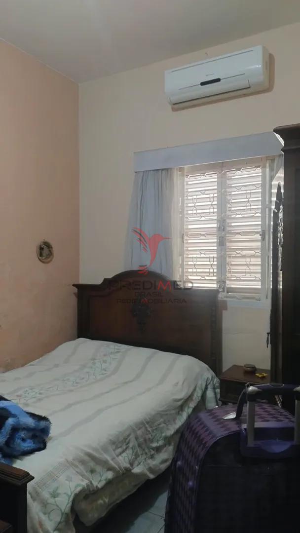 &Oacute;tima casa no Pedregulho em Guaratinguet&aacute;/SP Rua Caramurus Guaratinguetá - 