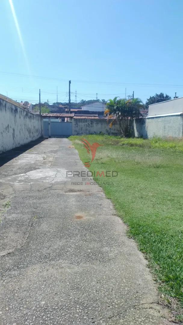 &Oacute;tima casa no Pedregulho em Guaratinguet&aacute;/SP Rua Caramurus Guaratinguetá - 