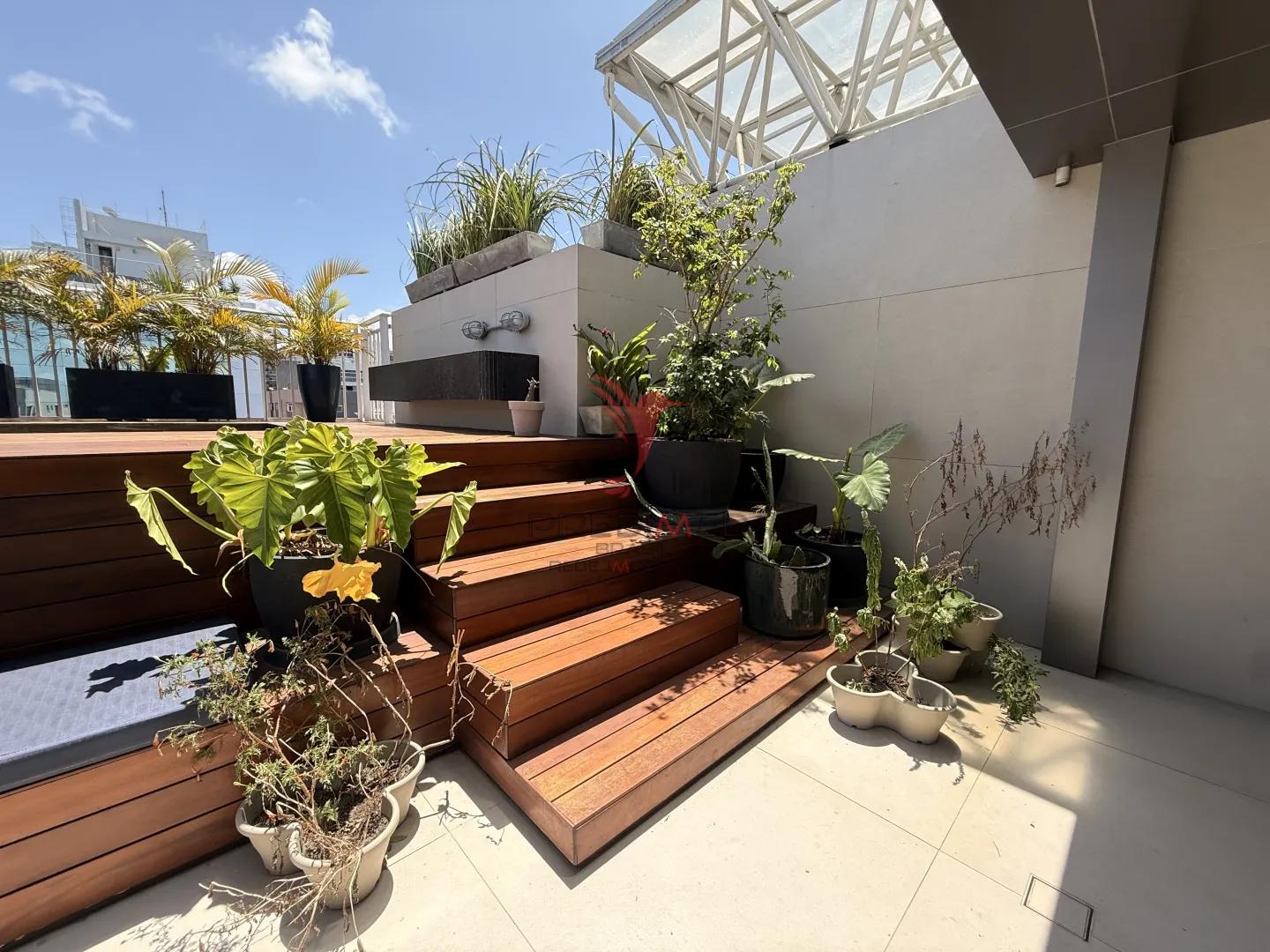 COBERTURA DUPLEX COM PISCINA E &Aacute;REA GOURMET . PORTEIRA Fechada EM TAMBA&Uacute;  João Pessoa - 