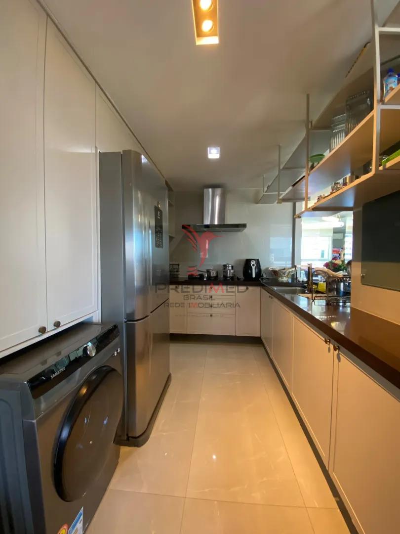 Apartamento lindo 3 quartos. Varanda , 2 Vagas.Jardim Oceania  João Pessoa - 