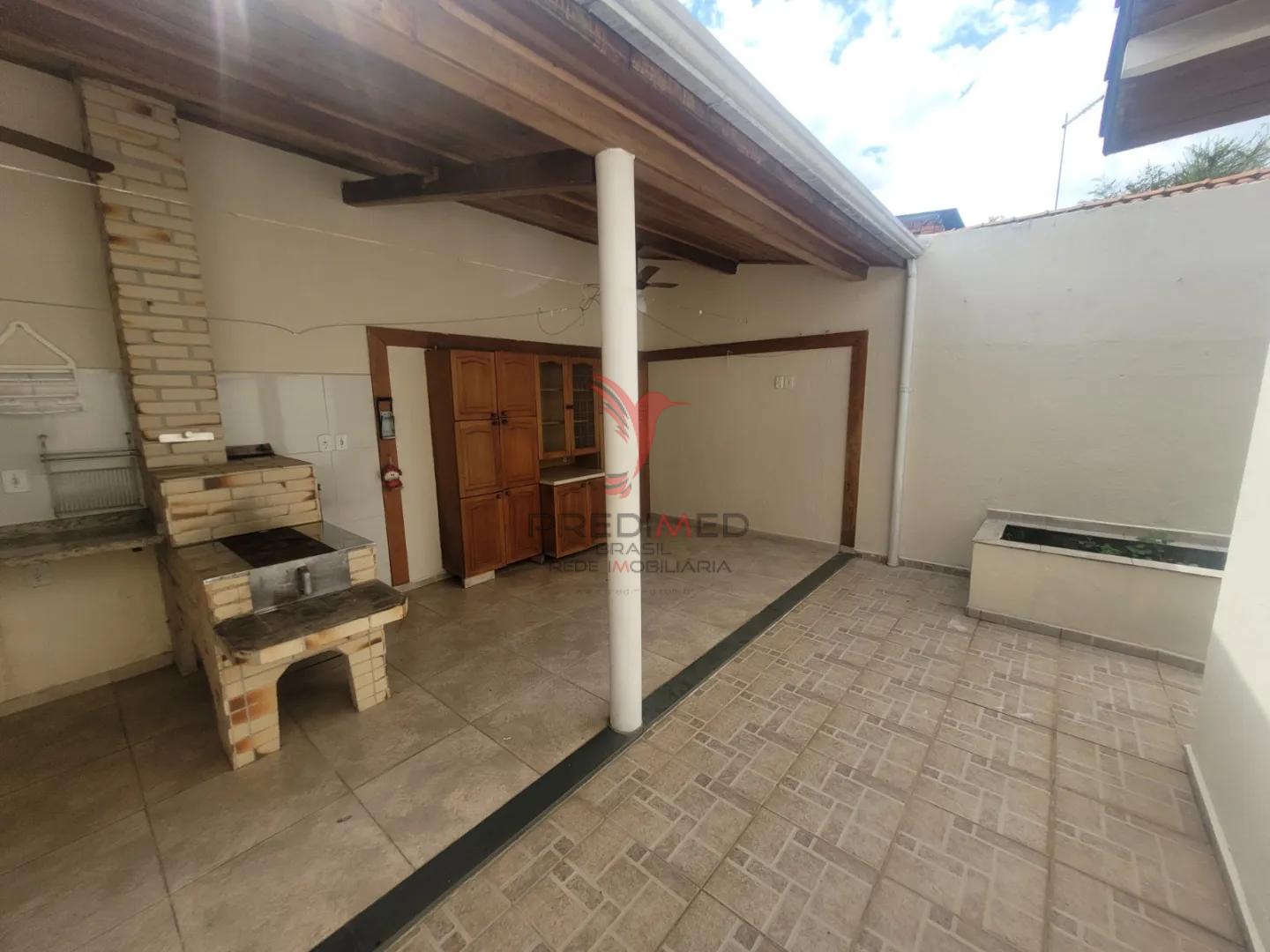 Casa na Nova Guar&aacute; em Guaratinguet&aacute; Rua Quintino Bocaiúva Guaratinguetá - 