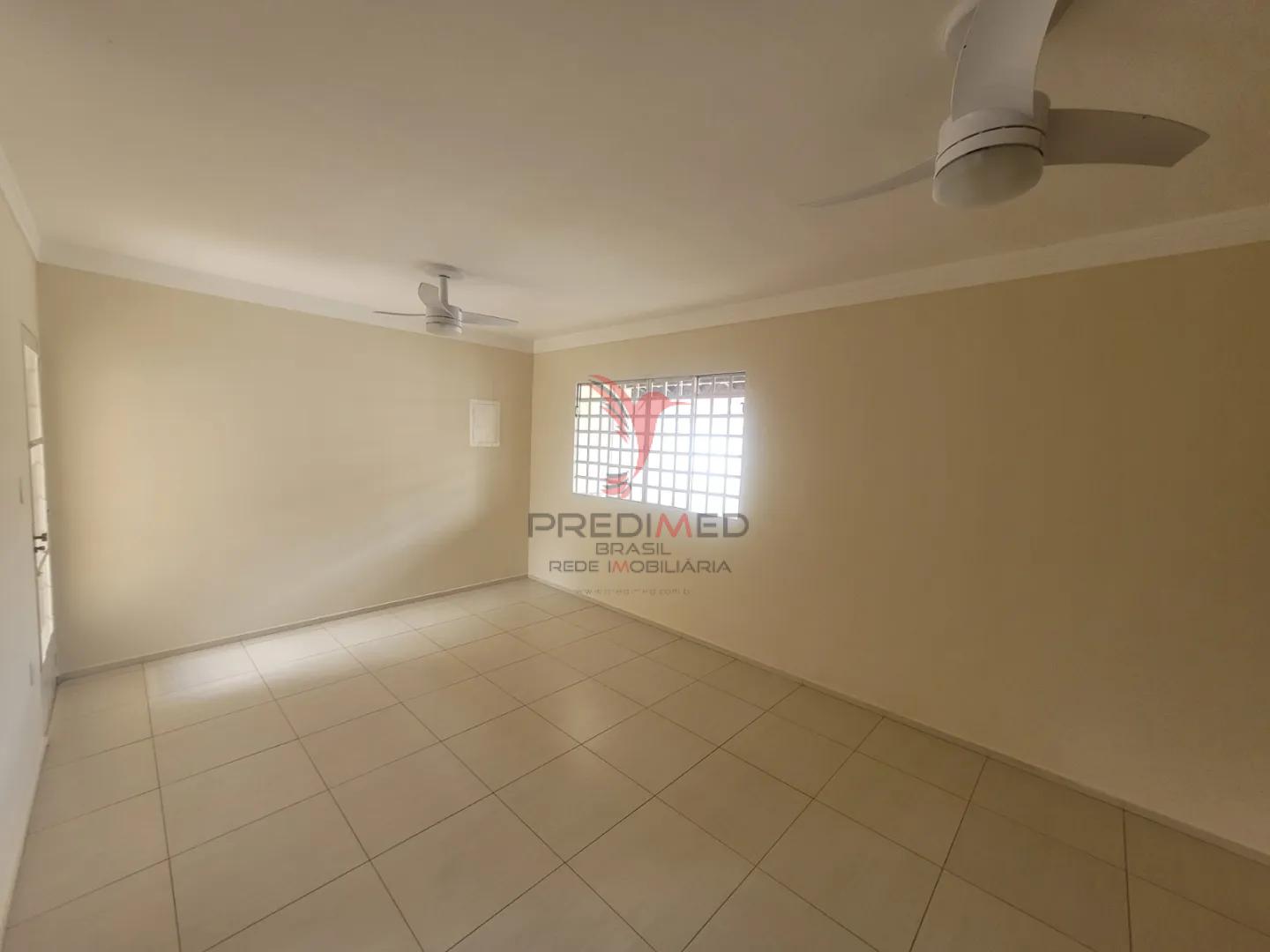 Casa na Nova Guar&aacute; em Guaratinguet&aacute; Rua Quintino Bocaiúva Guaratinguetá - 