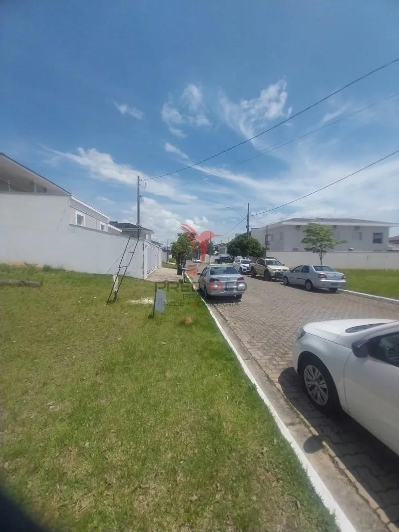 Excelente terreno no Condom&iacute;nio Gilberto Filippo Rua Doutor Luiz Antonio Barbosa de Almeida Guaratinguetá - 