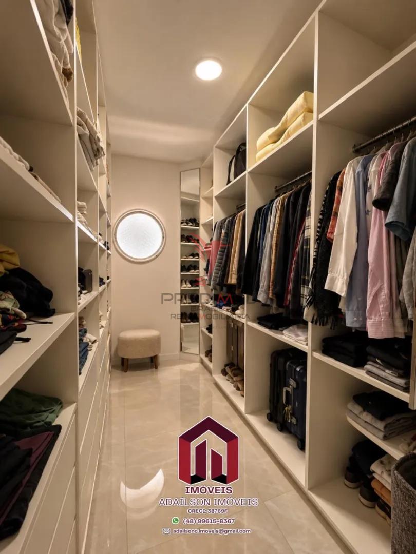 Apartamento de alto padr&atilde;o a 100m da Beira-Mar Norte Florian&oacute;polis -SC Brasil Rua Frei Caneca Florianópolis - 