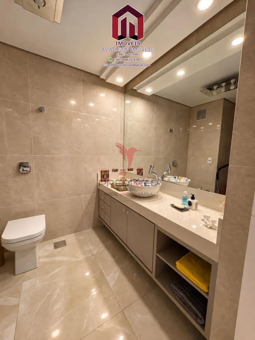 Apartamento de alto padr&atilde;o a 100m da Beira-Mar Norte Florian&oacute;polis -SC Brasil Rua Frei Caneca Florianópolis - 