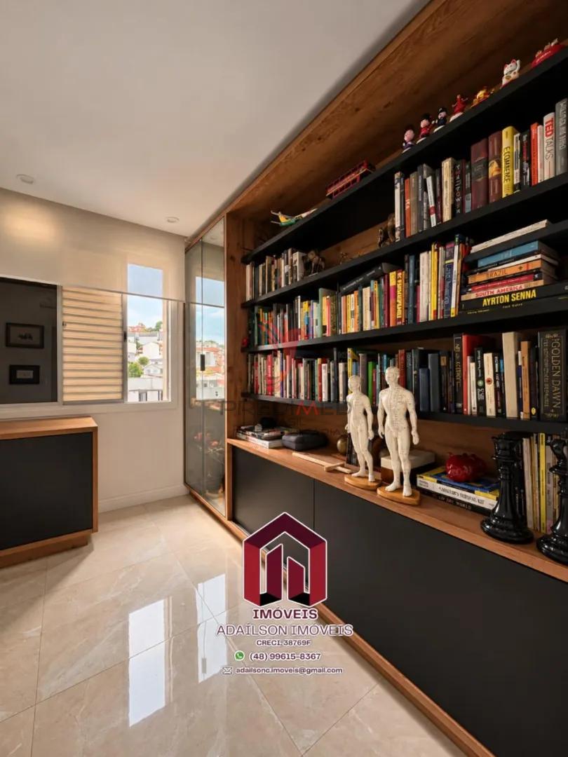 Apartamento de alto padr&atilde;o a 100m da Beira-Mar Norte Florian&oacute;polis -SC Brasil Rua Frei Caneca Florianópolis - 