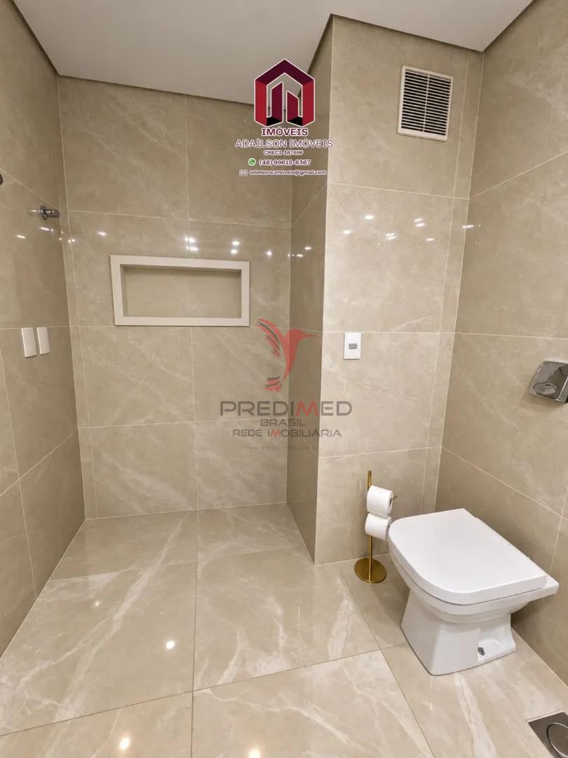Apartamento de alto padr&atilde;o a 100m da Beira-Mar Norte Florian&oacute;polis -SC Brasil Rua Frei Caneca Florianópolis - 