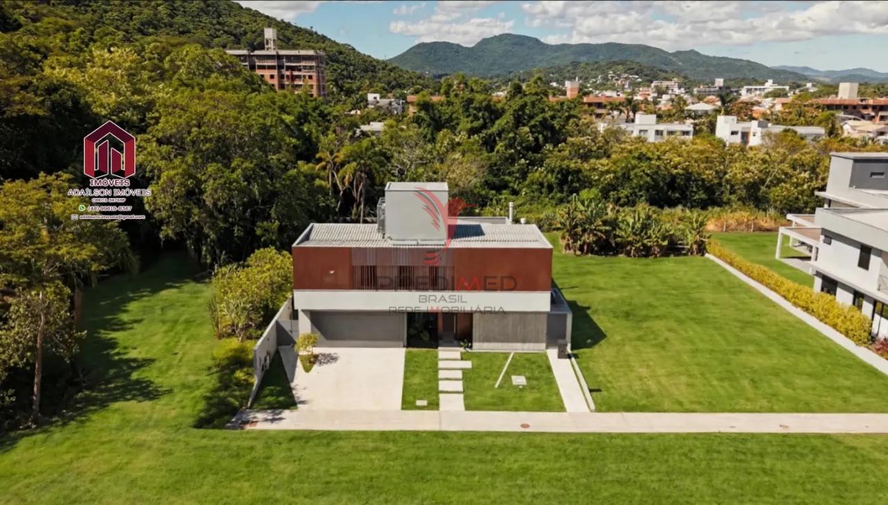 Casa Adore Alto Padr&atilde;o a Venda Cachoeira do Bom Jesus FLORIANOPOLIS SC Brasil Avenida Luiz Boiteux Piazza Florianópolis - 