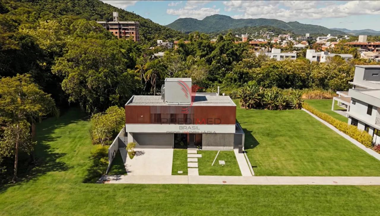 Casa Adore Alto Padr&atilde;o a Venda Cachoeira do Bom Jesus FLORIANOPOLIS SC Brasil Avenida Luiz Boiteux Piazza Florianópolis - 