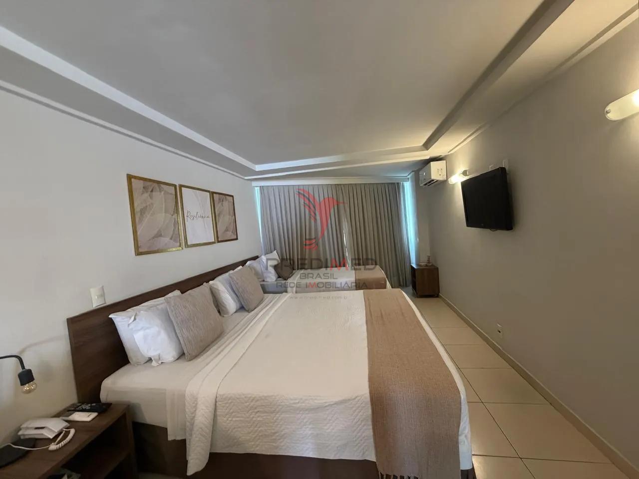 Flat na beira-mar do Cabo Branco, pronto para rentabilizar  João Pessoa - 