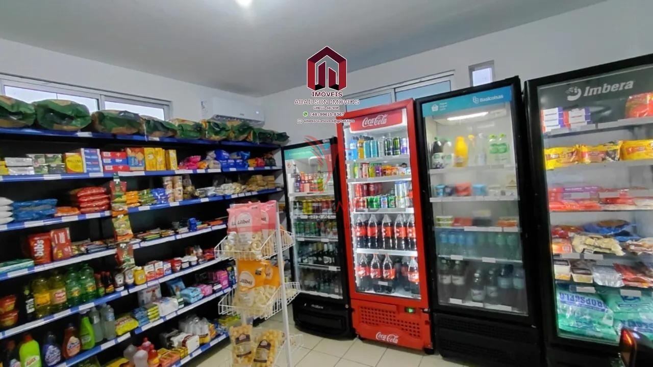 Apto T&eacute;rreo com 2 Dormit&oacute;rios e Garagem Coberta &agrave; Venda no Sert&atilde;o do Imaruim - S&atilde;o Jos&eacute; SC Rua Mathias Schell São José - 