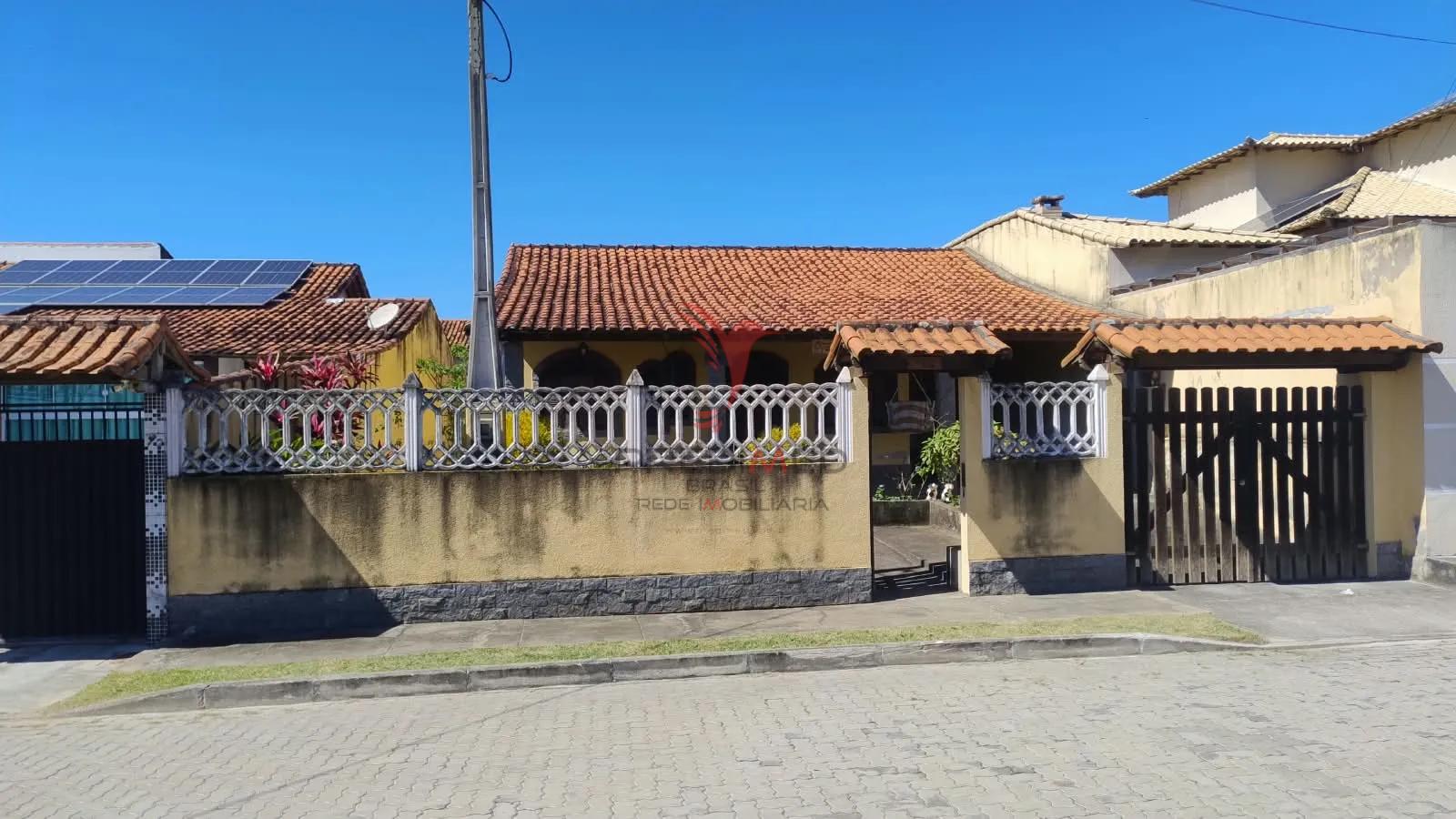 CASA LINEAR &Agrave; VENDA EM SOPOT&Oacute;, COM TERRENO AMPLO &ndash; R$ 400.000  Iguaba Grande - 