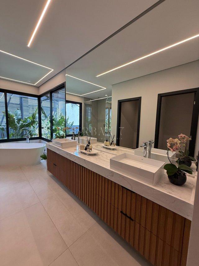 Casa com 4 dormitórios à venda,686m² - Condomínio Saint Patrick - Sorocaba - SP Avenida Cannes Sorocaba - 