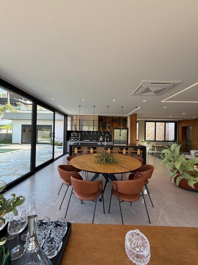 Casa com 4 dormitórios à venda,686m² - Condomínio Saint Patrick - Sorocaba - SP Avenida Cannes Sorocaba - 